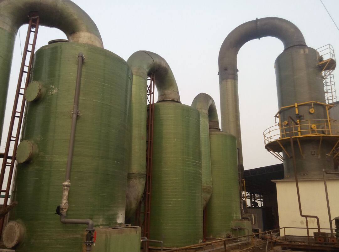 酸霧吸收塔已投產(chǎn)使用